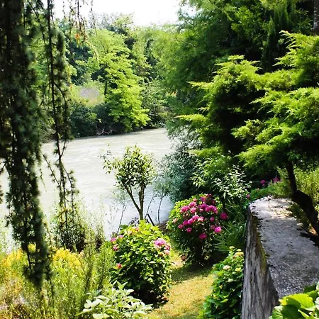 La Costa Guest house